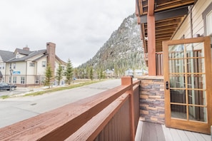 Apartment (2 Bedrooms) | Exterior