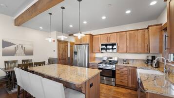 Apartment (2 Bedrooms) | Exterior