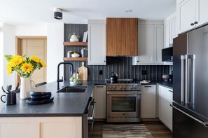Apartment (2 Bedrooms) | Exterior
