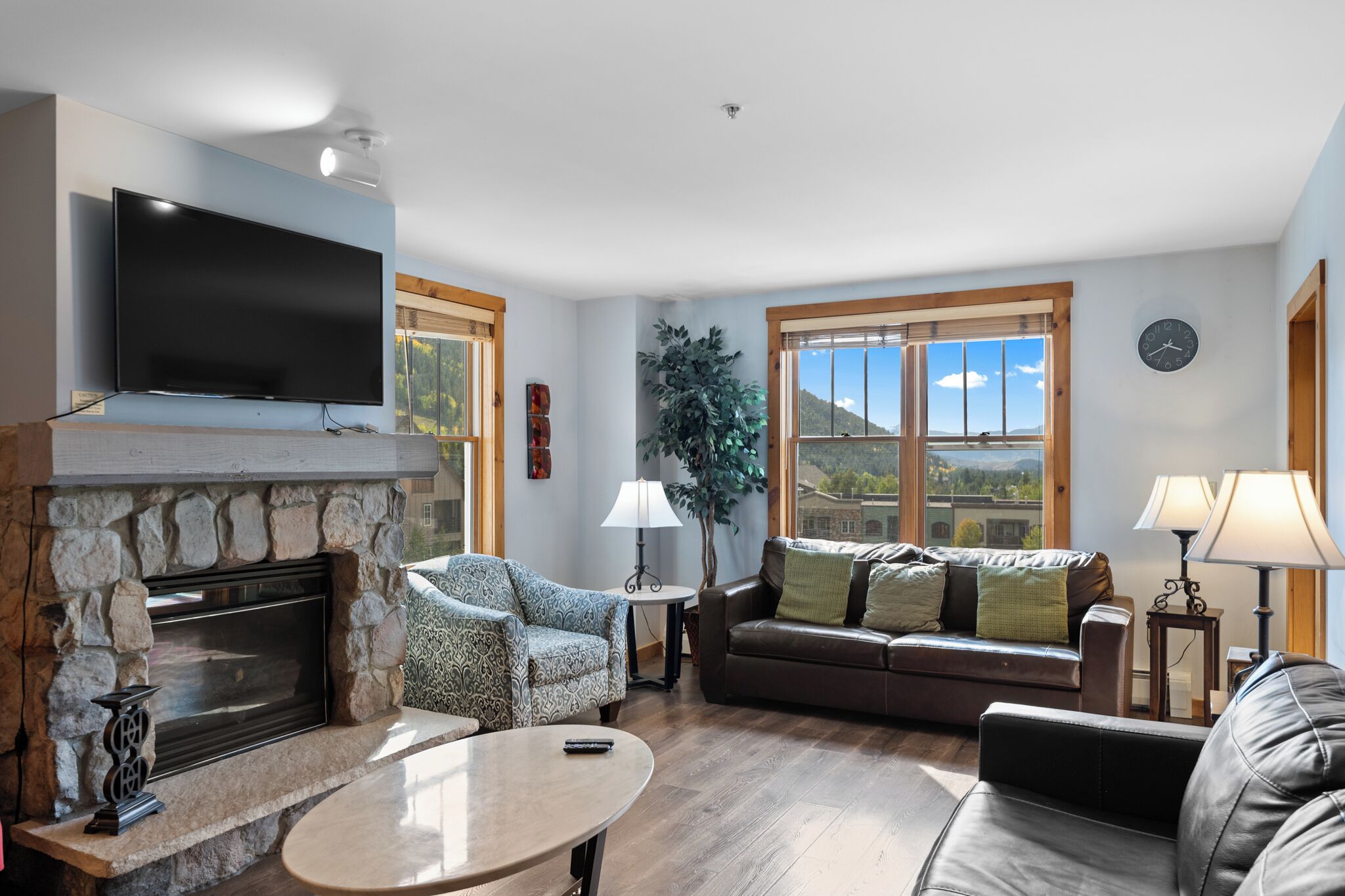 Apartment (2 Bedrooms) | Front of property