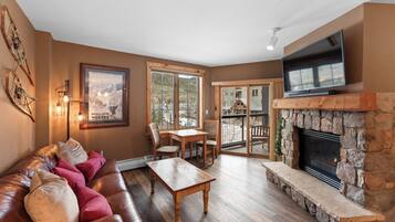 Apartemen (2 Bedrooms) | Bagian depan properti