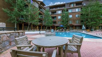 Apartment (2 Bedrooms) | Exterior