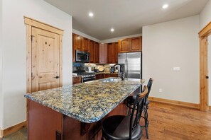 Villa (3 Bedrooms) | Property amenity - A39-3 (Keystone)