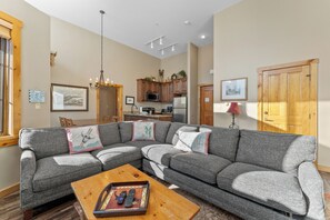 Apartment (2 Bedrooms) | Exterior - Dakota Lodge #8540 (Keystone)