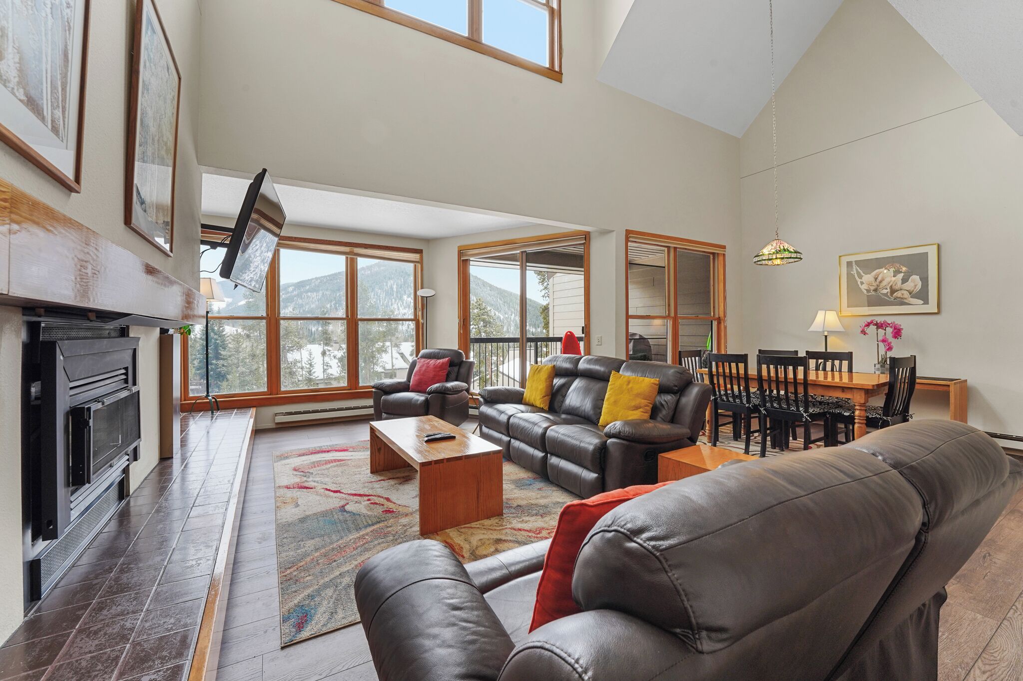 Apartment (2 Bedrooms) | Front of property