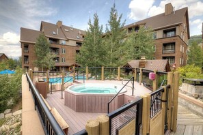 Apartment (1 Bedroom) | Exterior