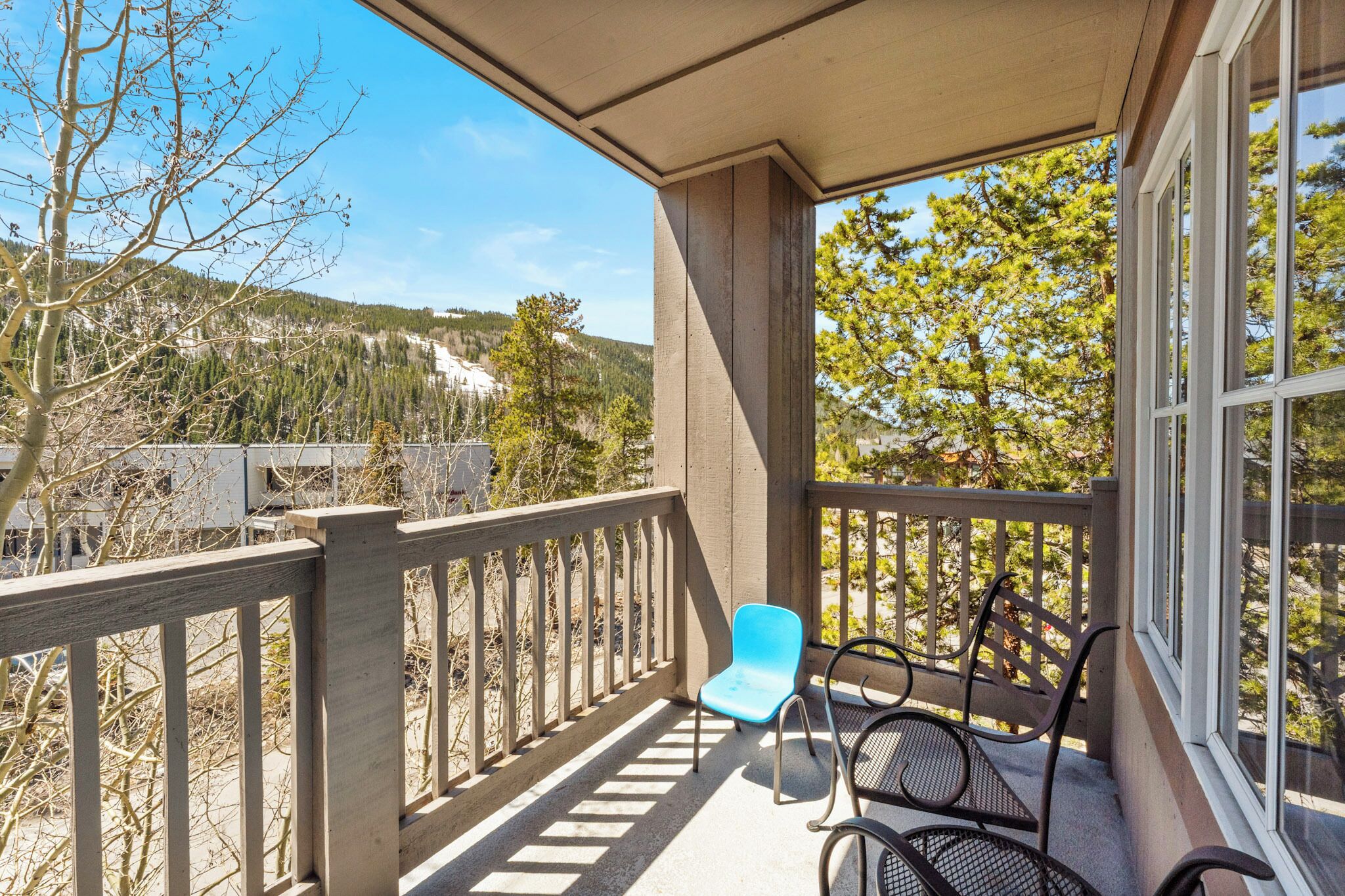 Condo (2 Bedrooms) | Property amenity