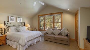 Apartment (4 Bedrooms) | Exterior