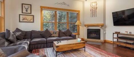 Apartment (4 Bedrooms) | Front of property
