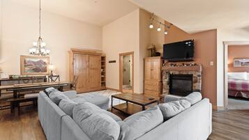 Apartment (2 Bedrooms) | Exterior