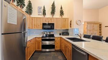 Apartment (2 Bedrooms) | Exterior