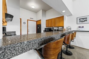 Apartment (2 Bedrooms) | Exterior
