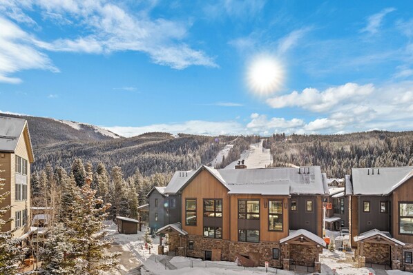 Apartment (2 Bedrooms) | Exterior - Black Bear #8061 (Keystone)