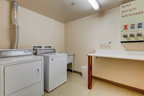 Apartamento (2 Bedrooms) | Fachada