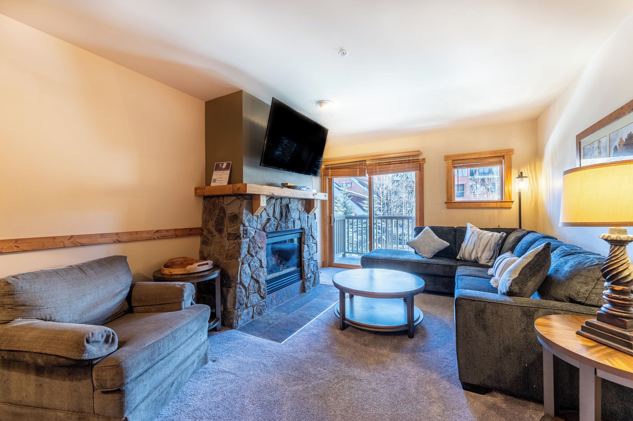 Apartment (2 Bedrooms) | Front of property