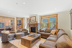 Apartment (3 Bedrooms) | Front of property - Buffalo Lodge #8344 (Keystone)