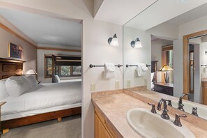 Apartment (2 Bedrooms) | Exterior