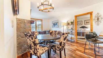 Apartment (2 Bedrooms) | Exterior