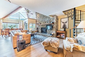 아파트 (4 Bedrooms) | 외관