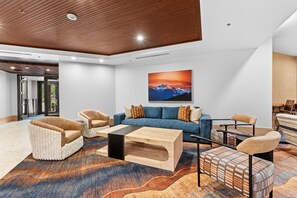 Condo (1 Bedroom) | Property amenity - Sm8223-1 (Keystone)