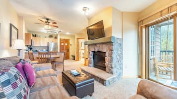 Condo (1 Bedroom) | Property amenity