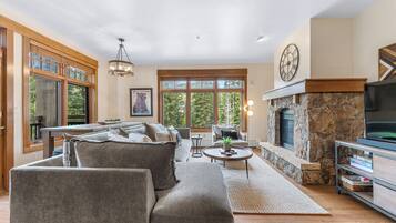 Condo (2 Bedrooms) | Comodidades da propriedade