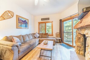 Apartment (1 Bedroom) | Exterior - Expedition Station #8569 (Keystone)