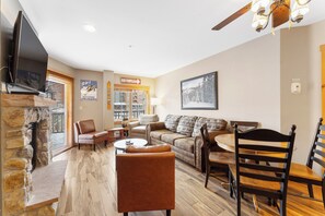 Apartment (2 Bedrooms) | Exterior