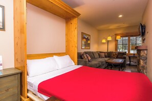 Apartment (1 Bedroom) | Exterior - Expedition Station #8576 (Keystone)