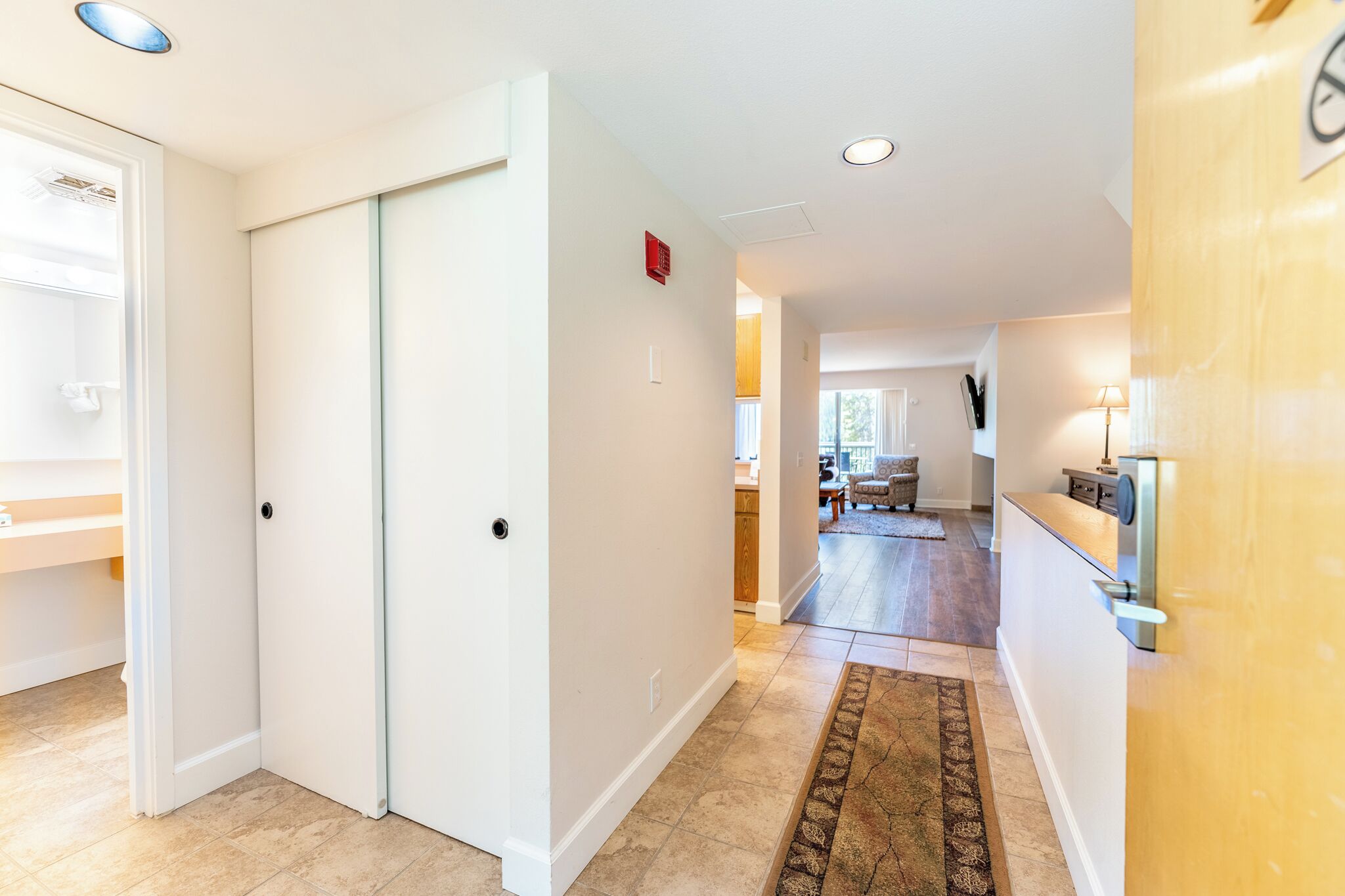 Apartment (2 Bedrooms) | Exterior