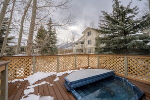Apartment (2 Bedrooms) | Exterior