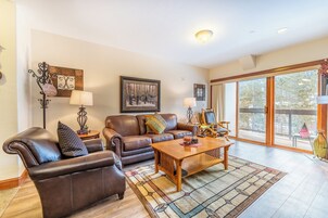 Íbúð (2 Bedrooms) | Fyrir utan