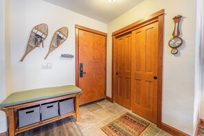 Apartment (2 Bedrooms) | Exterior