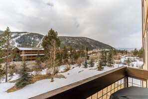 Apartment (2 Bedrooms) | Exterior