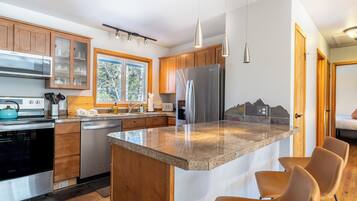 Villa (4 Bedrooms) | Exterior