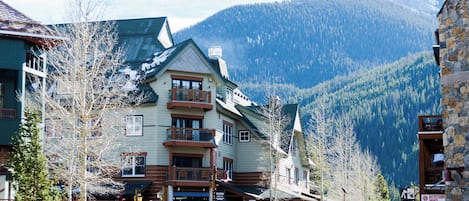 Villa (3 Bedrooms) | Esterni