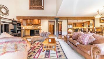 Villa (3 Bedrooms) | Exterior