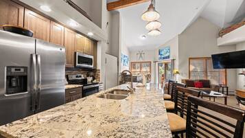 Apartment (3 Bedrooms) | Exterior