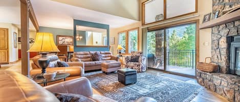 アパートメント (4 Bedrooms) | 施設の正面