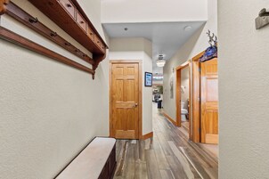 Apartment (2 Bedrooms) | Exterior