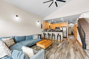 Apartment (2 Bedrooms) | Exterior