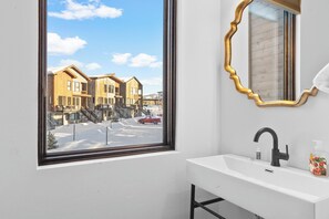 独立别墅 (4 Bedrooms) | 外观