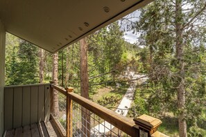 Apartment (2 Bedrooms) | Exterior - Flying Dutchman #1158 (Keystone)