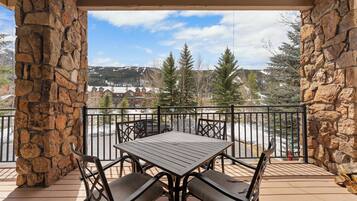 Villa (4 Bedrooms) | Extérieur