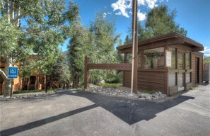 Exterior - Tennis Townhome #1327 : 2, 225 (Keystone)