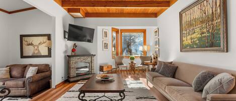 Villa (3 Bedrooms) | Front of property