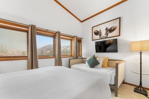 Villa (3 Bedrooms) | Exterior - Tennis Townhome #1327 : 2, 225 (Keystone)