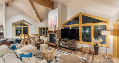 341 Black Hawk Circle