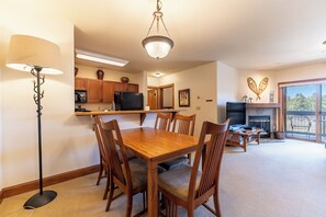 Apartment (1 Bedroom) | Exterior - Oro Grande #203 (Keystone)