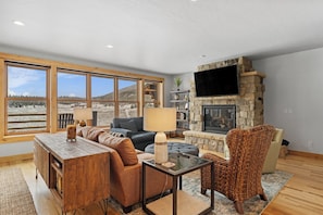 House (3 Bedrooms) | Property amenity